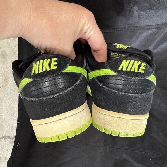NIKE SB DUNK LOW NEON J PACK SIZE 9 main image 5